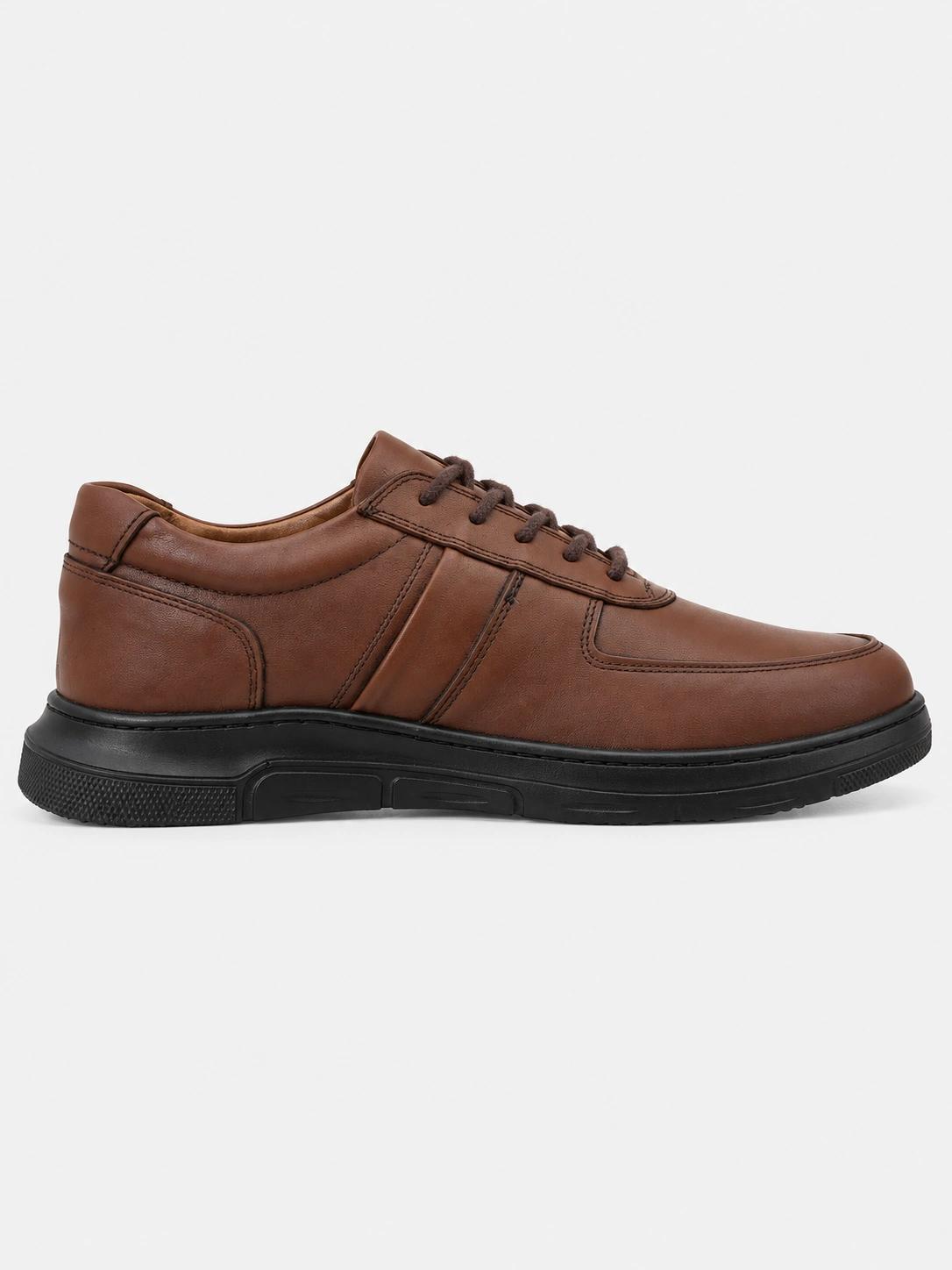 1102 Taba - Leather Sneaker